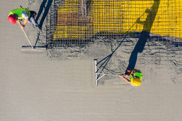 Best Best Concrete Contractor  in Wchester, IN